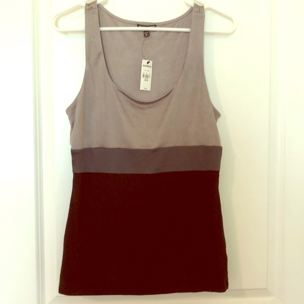 NWT Mixed material scoop neck tank.